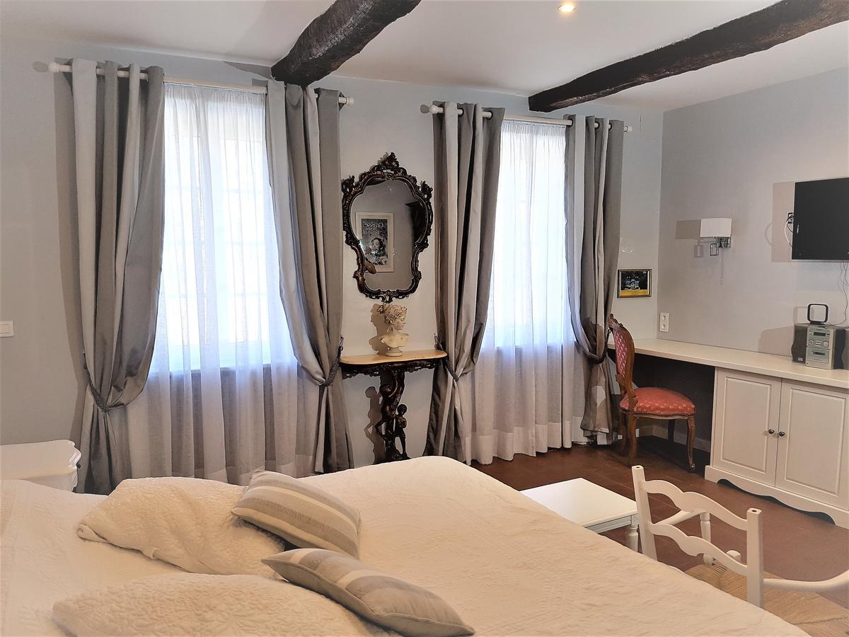 B&B With Charm, Quiet, Kitchen, Sw Pool. Γκρας Εξωτερικό φωτογραφία